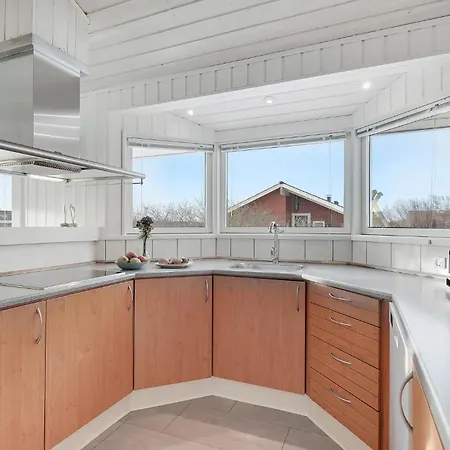 Дом отдыха Gorgeous In Haderslev With Kitchen